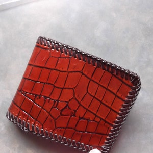 All Leather Men&#39;s Bi-Fold Wallet Gator Embossed Brown Leather-All Hand Braided Edges-6 Cards Slots and A Bill Slot