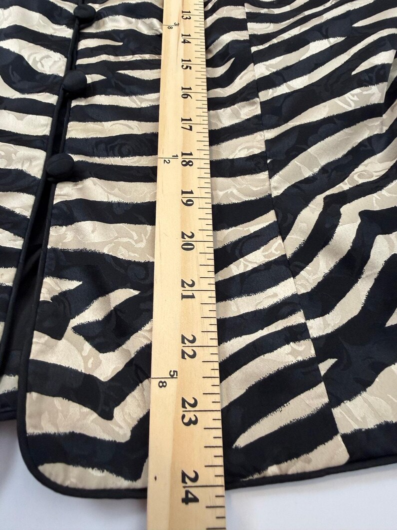 Adrianna Papell Vintage 100% Silk Jacquard Zebra Print Open Front Jacket Size 14 image 6