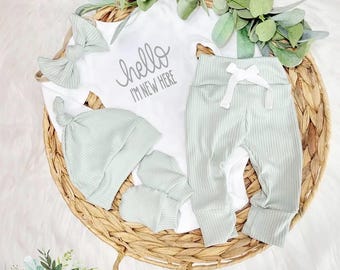 Gender Neutral Newborn Coming Home Outfit, Cotton Hospital Set, Baby Shower Gift