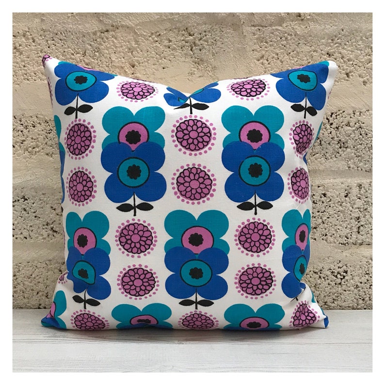 Hand Made Cushion Cover// 1970s Vintage Fabric