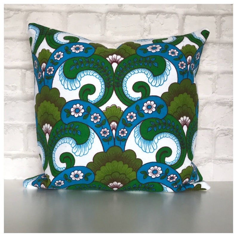 Hand Made Cushion Cover// 1970s Vintage Fabric