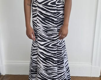 Y2K Betsy & Adam Maxi Dress | Black and White Zebra Formal Gown | Rhinestone Back Detail