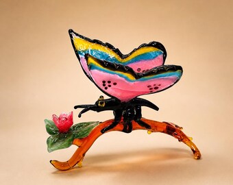 Handmade Blown Glass Butterfly Figurine, Colorful Flower Decor, Miniature Animal Sculpture