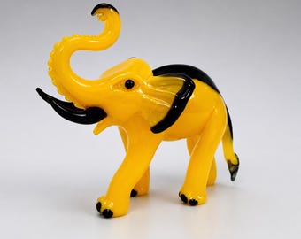 Hand Blown Yellow Glass Elephant Figurine, Art Glass Animal Sculpture, Miniature Collectible Decor