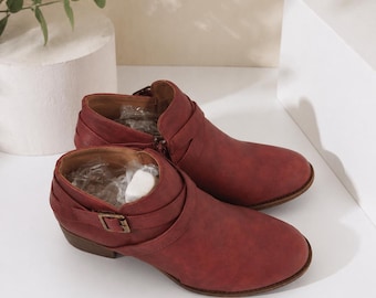 Women’s Ankle Boots – Stylish Brown Buckle Booties – Low Heel Casual Shoes for Everyday Wear & Fall Fashion