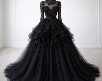 Black Gothic Lace Wedding Dress High Neck Illusion Sleeve Ball Gown Tulle Bridal Dress Applique Embroidery Victorian Bride Halloween