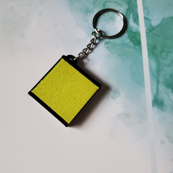 3d printed - SD card keychain Yellow/Black