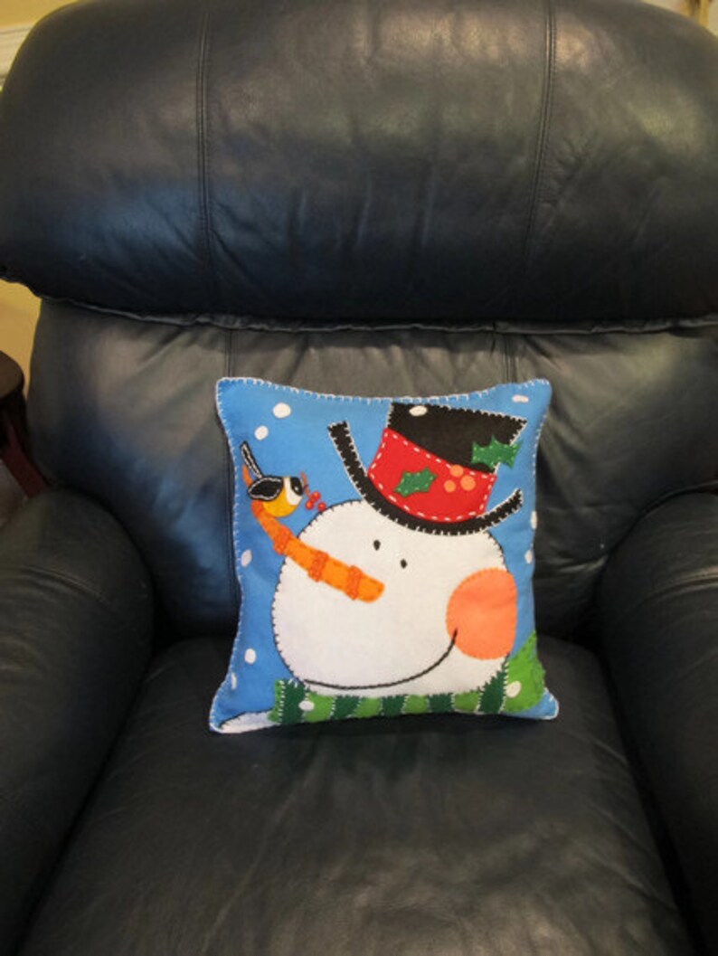Snowman Felt Blue Pillow Bild 5