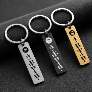 Personalized Spotify Code Keychain, Custom Song Keyring, Music Gift for Boyfriend Girlfriend, Anniversary Gift, Couple Gift