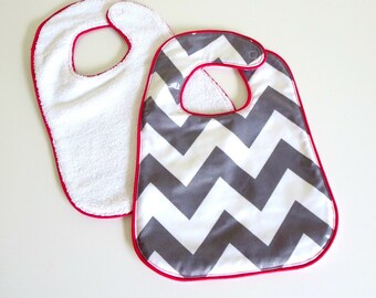 Baby Bib Laminated Cotton Gray White Chevron with Piping, Christmas Bib, Burp Rag, Burb Bib, Red Bib, Gray Bib, Baby Gift, Shower Gift