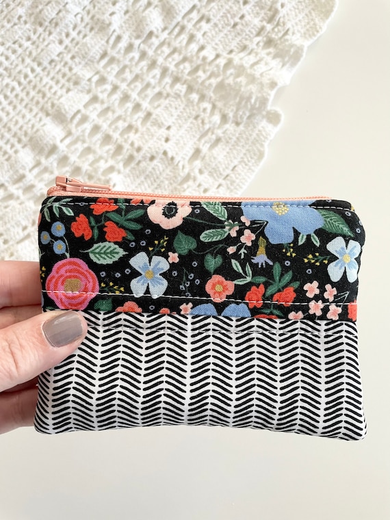 Quilted zipper pouch. Card Zipper Pouch. 3.5 x 5 Lined Zipper Pouch. Pretty  pouch. Gift Card Pouch. Credit Card Pouch.