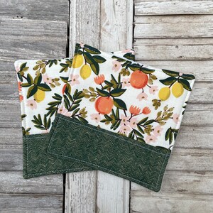 Posavasos de Rifle Paper Co., juego de 2, acolchados y con retazos