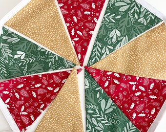 Christmas Fabric Banner: Red, Green, Gold Bunting, 5-Foot