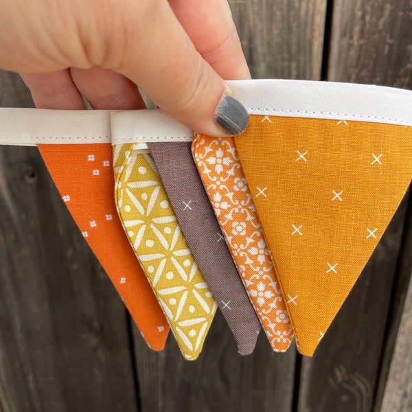 MINI Fall Fabric Banner for Wreath. Fall Mini Banner for Wall Gallery. Mini Fall Fabric Banner. Mini - 16 inches. Mini Fall Bunting.