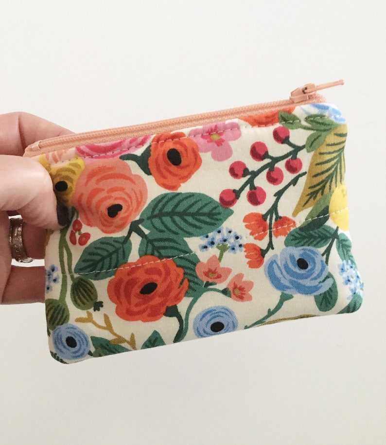 Cute Card Pouch Coin Zipper Pouch Scrappy quilted zipper pouch Small Coin Pouch. Pretty pouch 3.5 x 5 Lined Zipper Pouch
