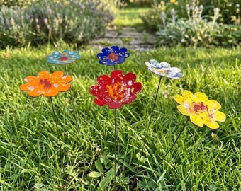Double Daisy Large -red, Blue, and Yellow, Set of 6 Metal Flowers