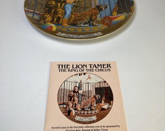 Vintage Ringling Bros. Barnum & Bailey Lion Tamer Circus Collector Plate