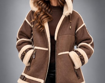 Giacca invernale da donna in montone marrone / Cappotto invernale con cappuccio