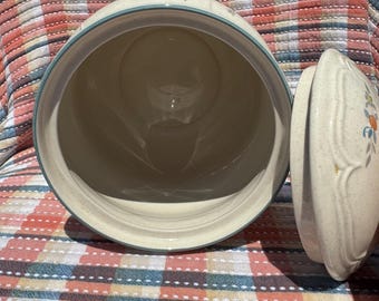 Vintage International China Goose Kitchen Canister Japan Stoneware, White Goose Blue Ribbon Farmhouse Jar