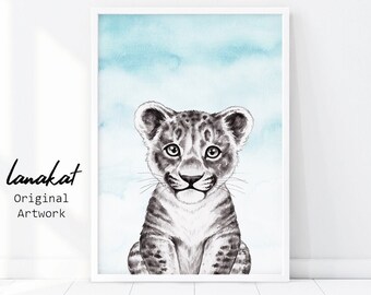 Blaue Baby Löwe Druck. Löwe Cub Himmel blau Aquarell bedruckbar. Safari Tiere Wandkunst. Baby blau Himmel Kindergarten jungen Zimmer Dekor. Druckbare Kunst