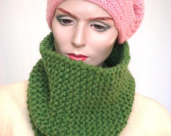 Chunky Cowl Scarf  Chunky Knit Cowl Infinity Scarf  Knit Neckwarmer in Grass Wool Blend --- Ready to Ship