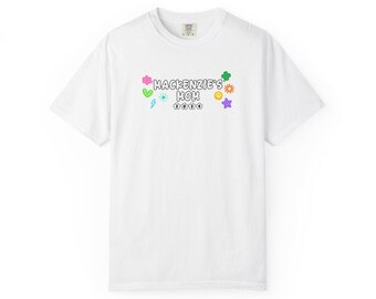 Camiseta personalizada para mamá - Estampados divertidos - Colores brillantes - Mamá de niño - Mamá de niña - Nombre del niño - Mamá de perro - Mamá de gato - Colorido - Mamá - Original