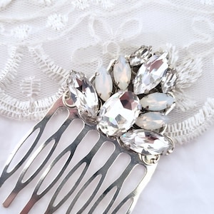 Vintage Style Crystal Hair Comb,White Opal Comb, Swarovski Crystal Head Piece, Gatsby Wedding Jewelry, 2020 Wedding Jewelry, Trendy Bridal