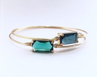 Gold Blue and Green Crystal Bangle Set, Sapphire  Emerald Bracelet,Stackable Beach Bracelet, Large Crystal Stone Bangle, Bridal Gift,Wedding