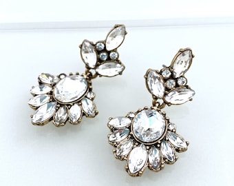 Antique Gold Wedding Crystal Earrings, Vintage Gold Bridal Flower Earrings, Clear Crystal Leaf Flower Earrings, White Rhinestone Earrings