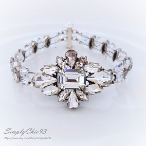 Bridal Crystal Cuff Bracelet, Handcrafted Crystal Swarovski Bracelet, Silver Wedding Bracelet, New 2020 Wedding Jewelry, Trending  Jewelry