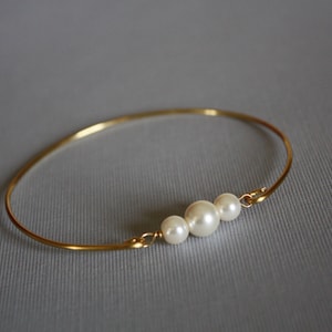 Three Pearl Bracelet Bangle, Past Present Future Jewelry, Girlfriend Gift, Gold Bangle, Bridal bracelet, Bridesmaid,Memorable gifts, image 3