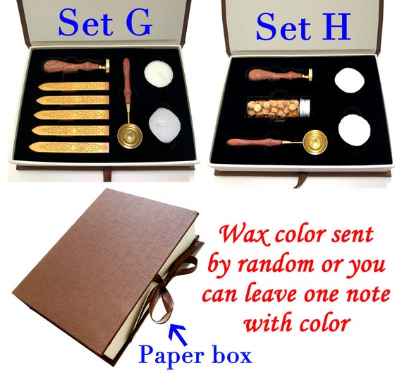 Andotopee Kit Completo Per Sigilli Di Ceralacca Con Lettera D | 2 Teste In Ottone, 200 Perline 10 Colori, Cucchiaio E Penne Oro/Argento