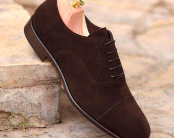 Handgefertigte Herren dunkelbraune Wildleder Oxford Lederschuhe.