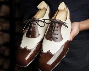 Zapatos Oxford de cuero marrón y blanco a medida para hombre, con cordones bicolor, construcción Goodyear Welt.