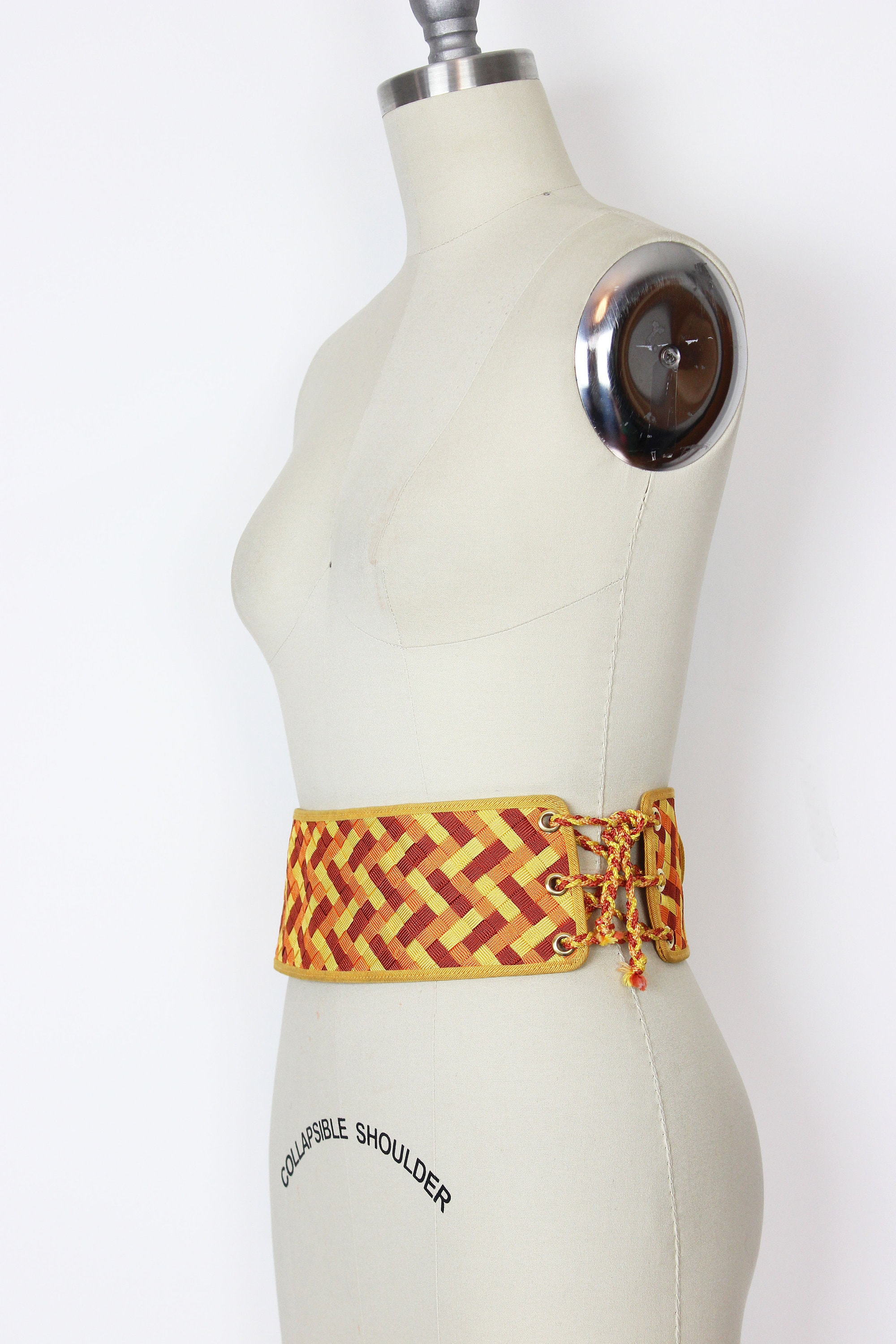 【BOTTEGA VENETA】Intrecciato Vn Classic Belt Bottega Veneta® Men's Intrecciato Belt in Black. Shop online