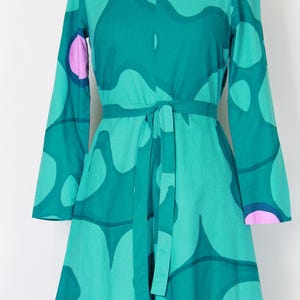 Vintage 60-tals MARIMEKKO-klänning / 1960-tals op art-klänning / Annika Rimala Finland-klänning / grafisk maxiklänning / A-linjeklänning i bomull / designerklänning från 60-talet bild 5