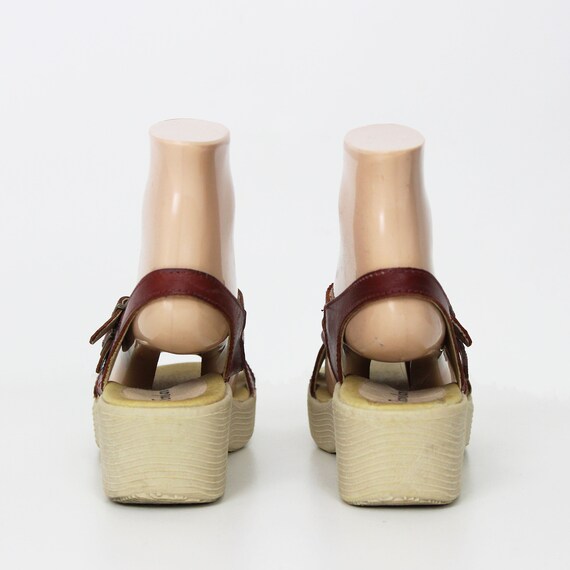 vintage FAMOLARE sandals / 1970s leather sandals … - image 4