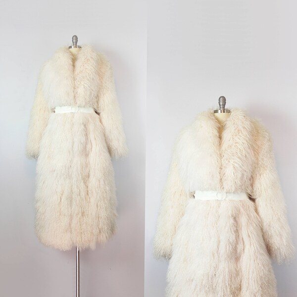 SOLD ON LAYAWAY / vintage 70s shag coat / 1970s shaggy fringe coat / Mongolian lamb fur coat / luxe bohemian coat / statement coat