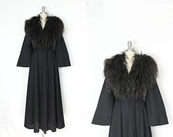 vintage feather dress / 1970s feather dress / ostrich feather dress / feather collar dress / black wrap dress / Leo Narducci