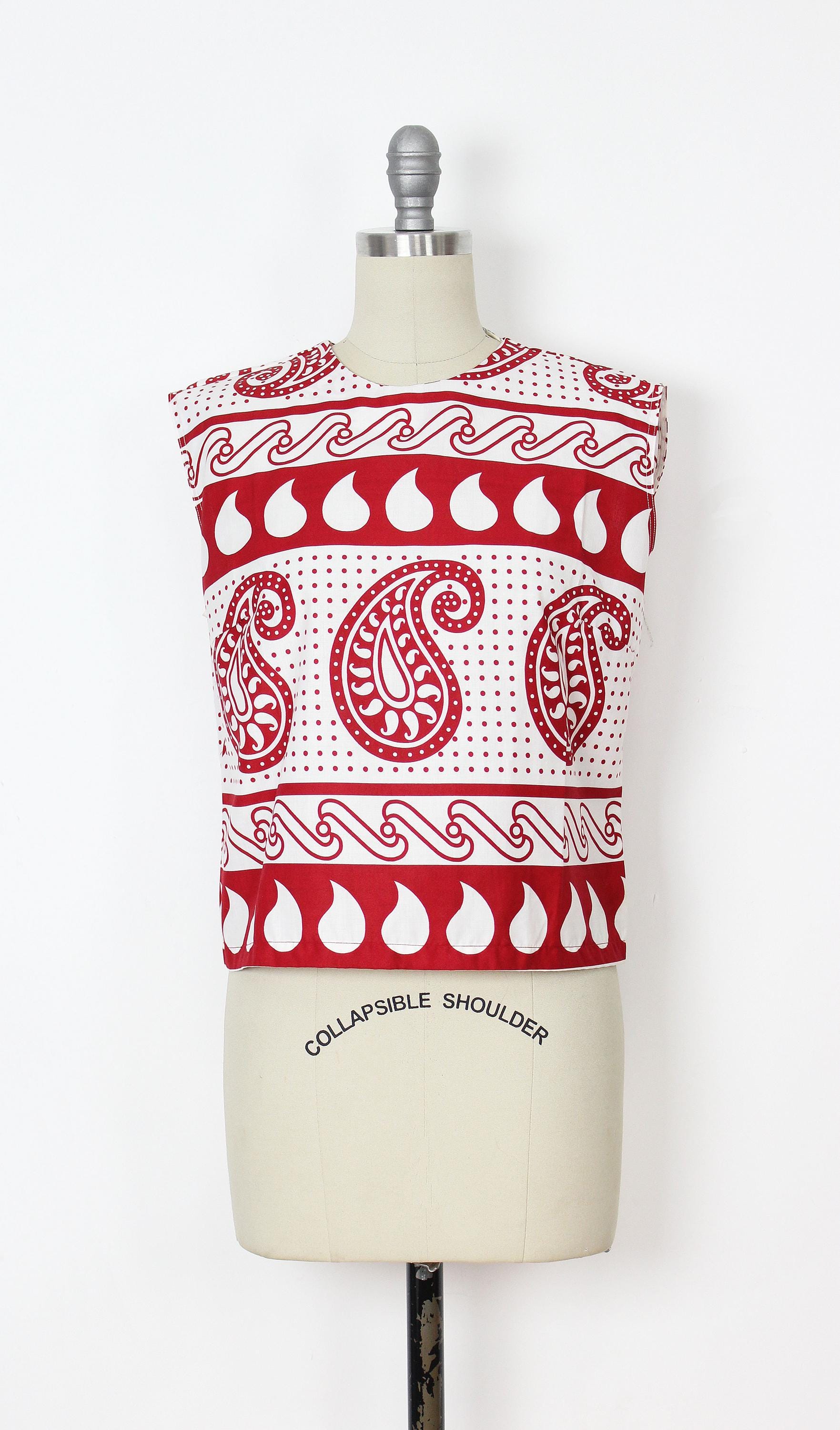 Vintage 60s Print Top / 1960s Graphic Top / Nautical Print Top