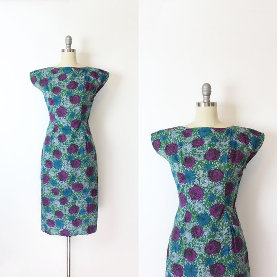 vintage 1950s dress / 1950s floral wiggle dress /