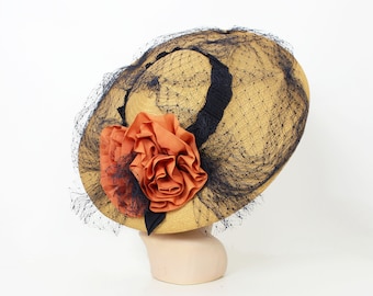 vintage 40s hat / 1940s straw sun hat / 1940s rosette hat / vintage summer hat / wide brim straw hat / netting tulle hat / picture hat