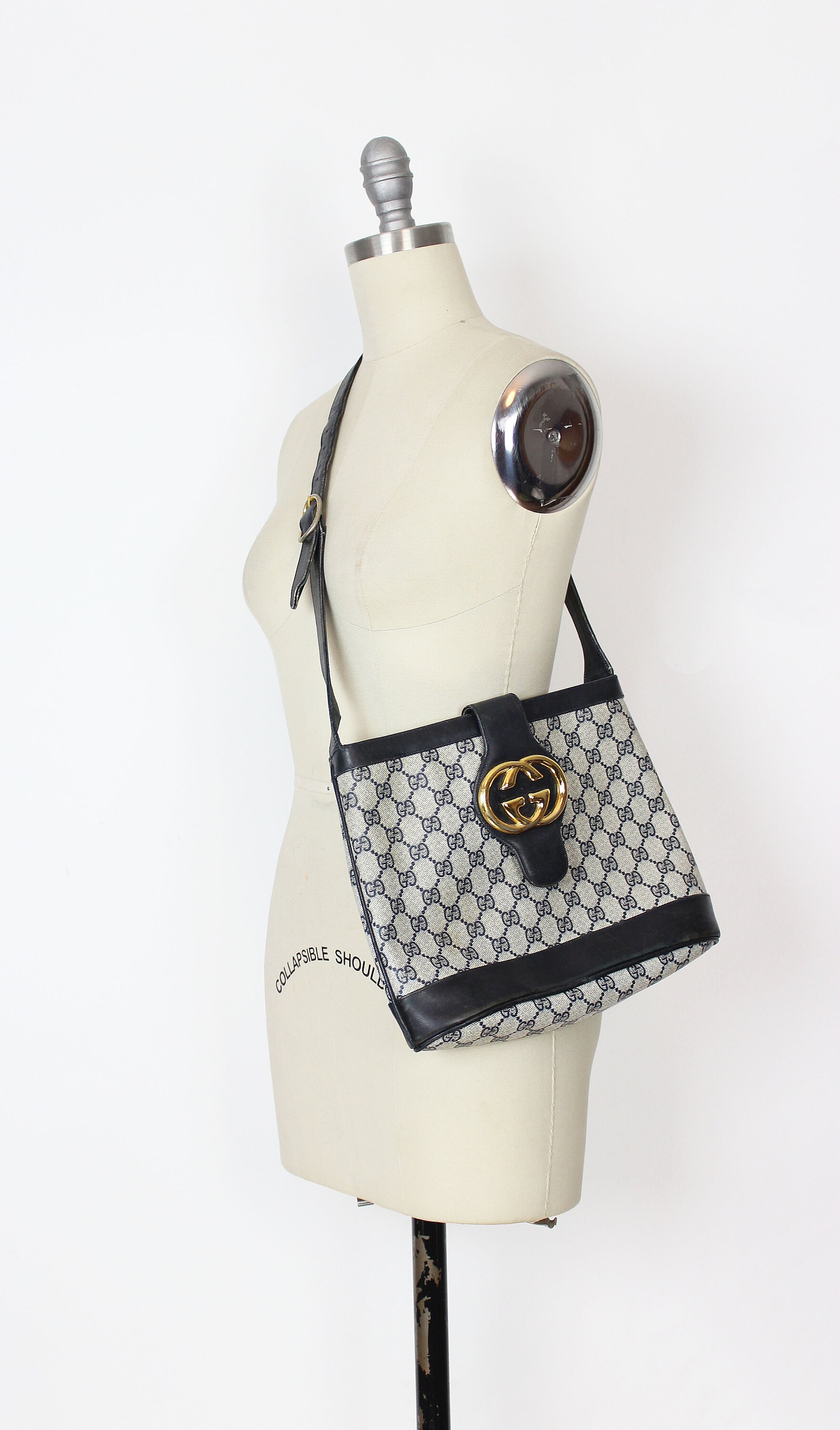 Gucci 1970s Canvas & Leather Sun Print Shoulder Bag – Vintage by Misty