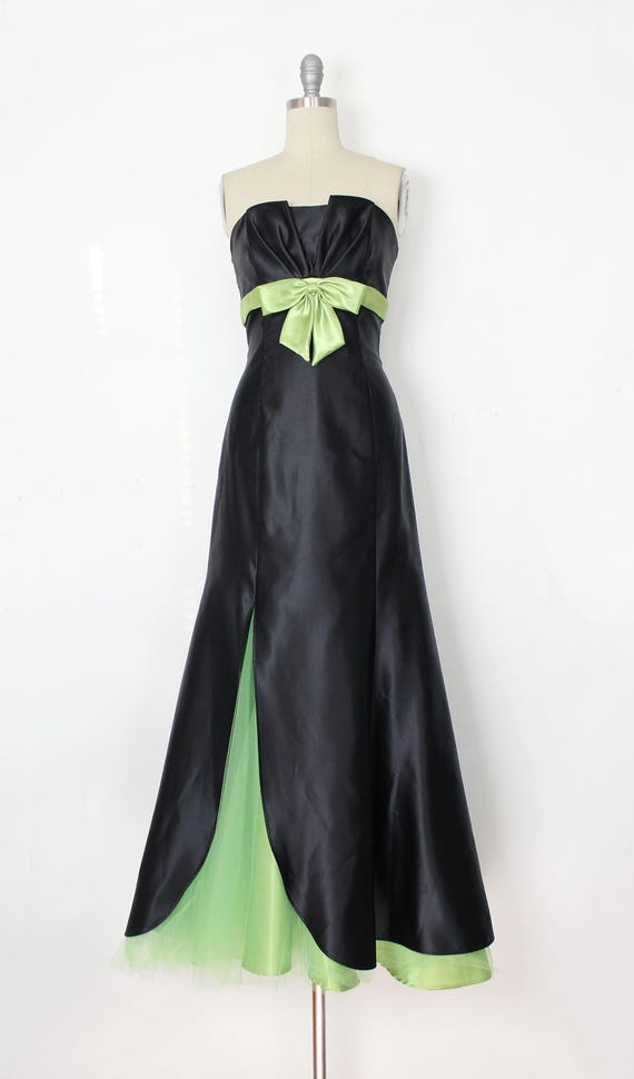 【USED】SALSATION WEAR【OLD】Dark green 2nd Hand SALSATION® Wear | Facebook