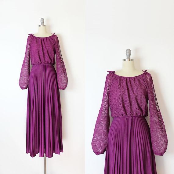 vintage 70s dress / 1970s crochet maxi dress / pur