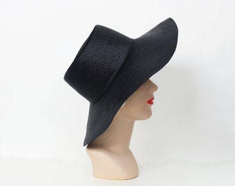 vintage black sun hat / gothic summer hat / wide brim black hat / black straw hat / straw sun hat / minimalist summer hat / beach hat