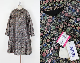 Abrigo floral metalizado vintage de los años 50 / abrigo satinado floral de los años 50 / abrigo ópera / abrigo nuevo de los años 50 / abrigo floral con vuelo / abrigo floral de los años 50