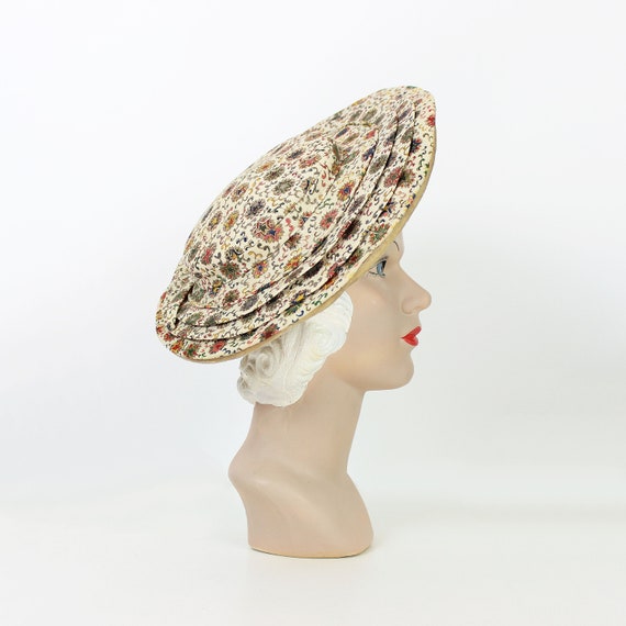vintage 40s hat / 1940s platter hat / 1940s novelt