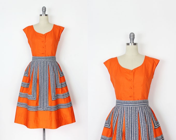 Vintage 60s Skirt Blouse Set / 1960s Two Piece Dress Set / Souleiado