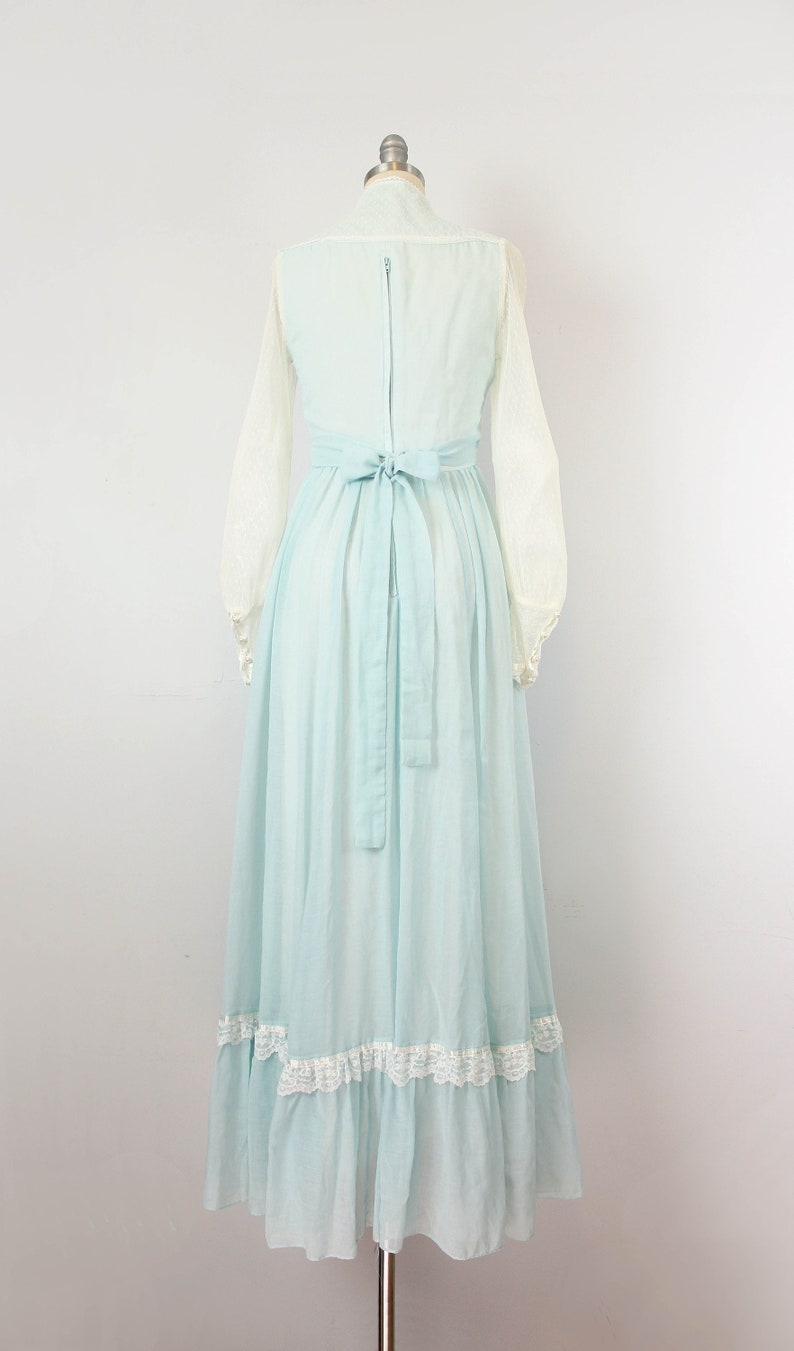 vintage 70s GUNNE SAX dress 1970s blue white cotton renaissance dress lace up bodice dress romantic wedding dress